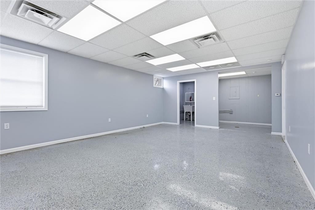 625 W 23rd Street — photo 5