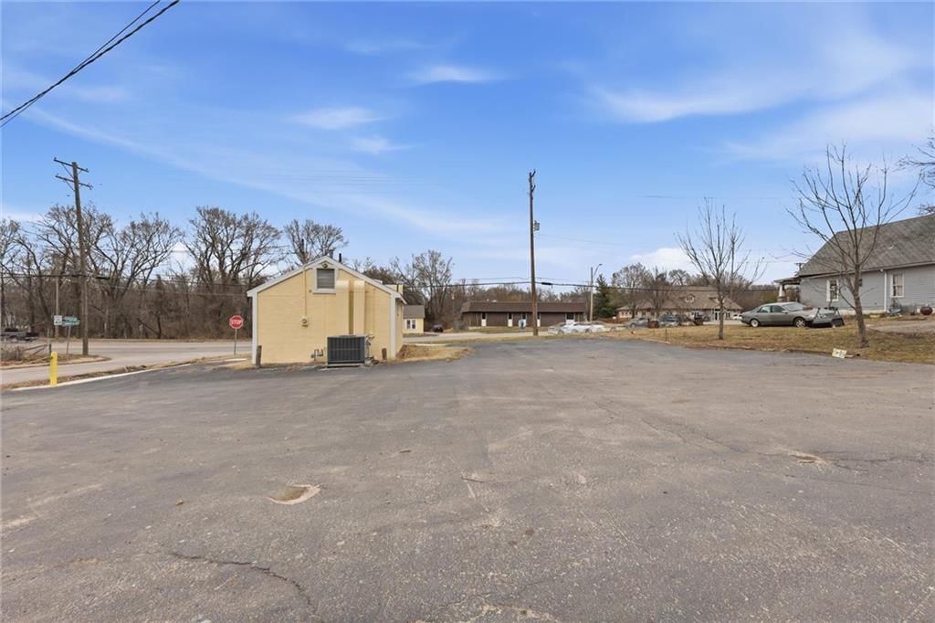 625 W 23rd Street — photo 27