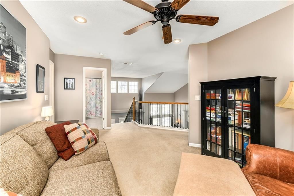 2153 W Ferrel Drive — photo 23