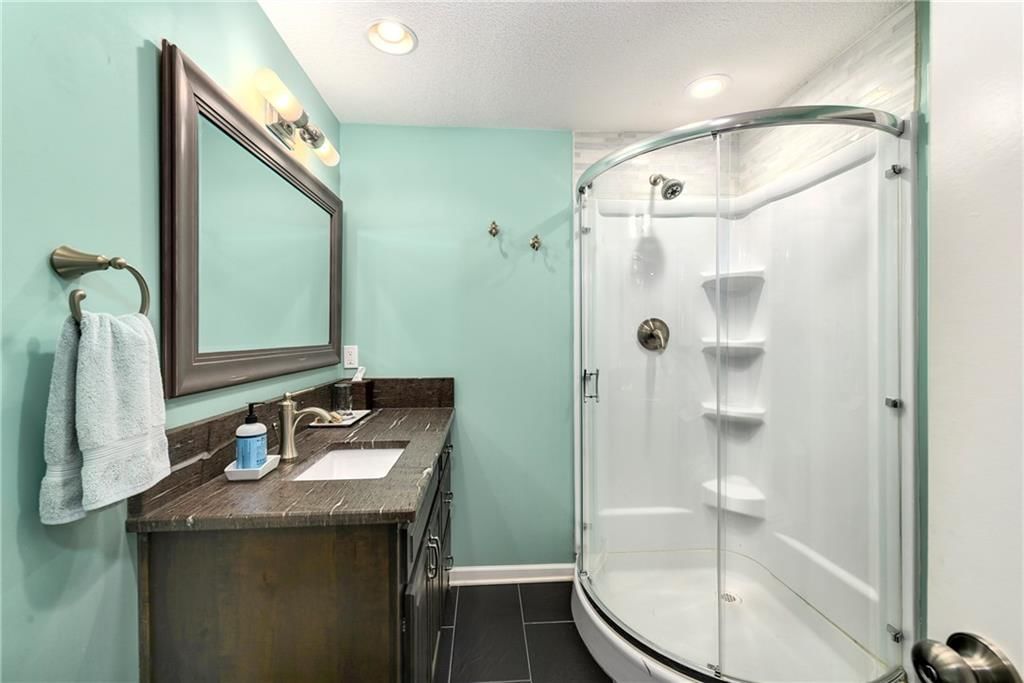 2153 W Ferrel Drive — photo 35