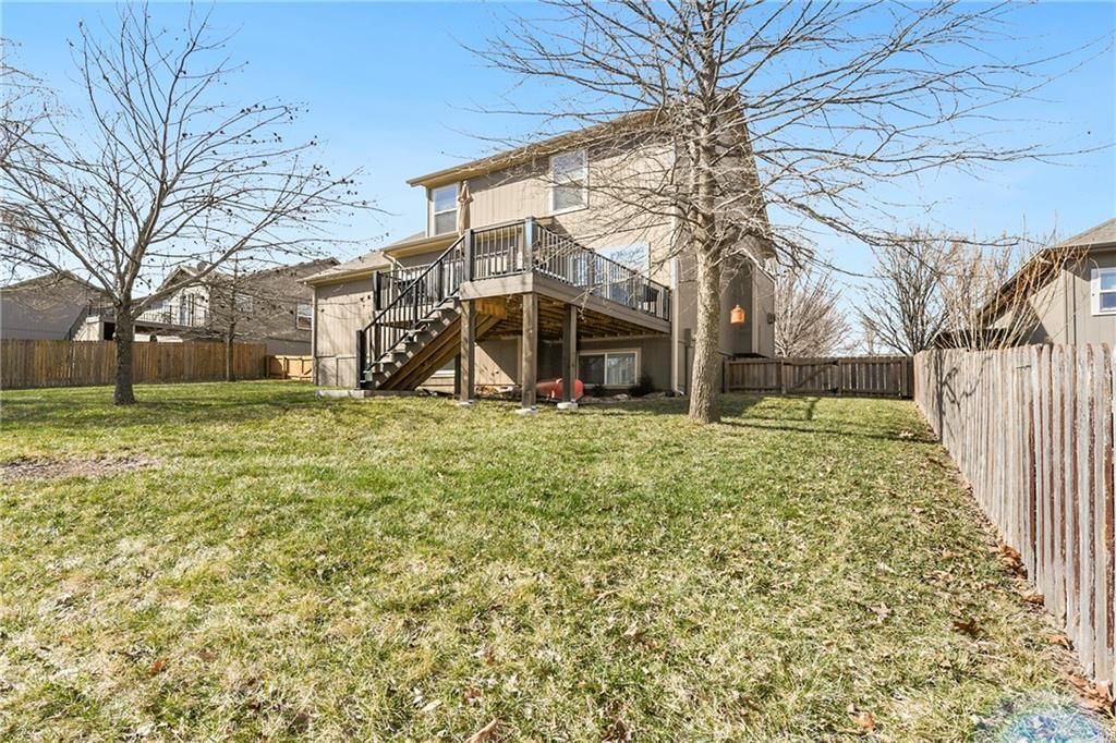 2153 W Ferrel Drive — photo 41