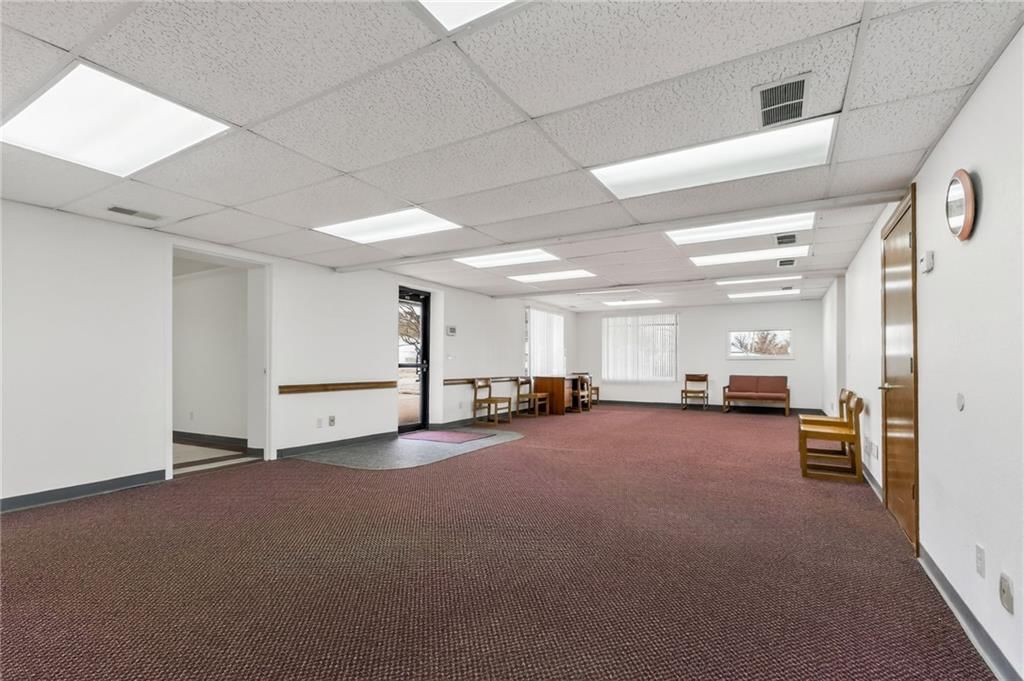 275 S Washington Street — photo 6