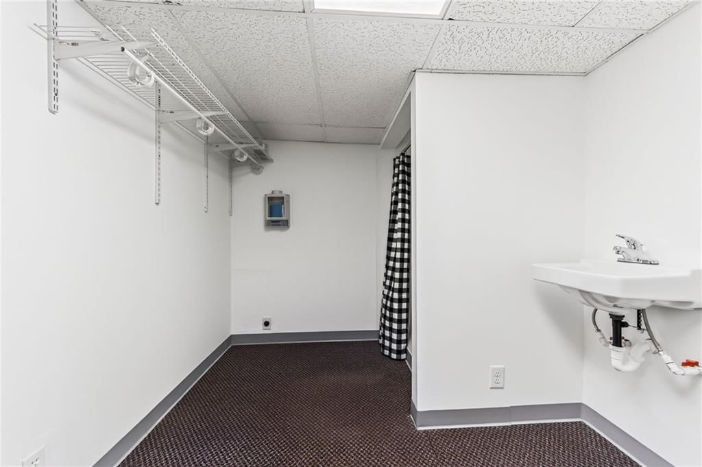 275 S Washington Street — photo 19