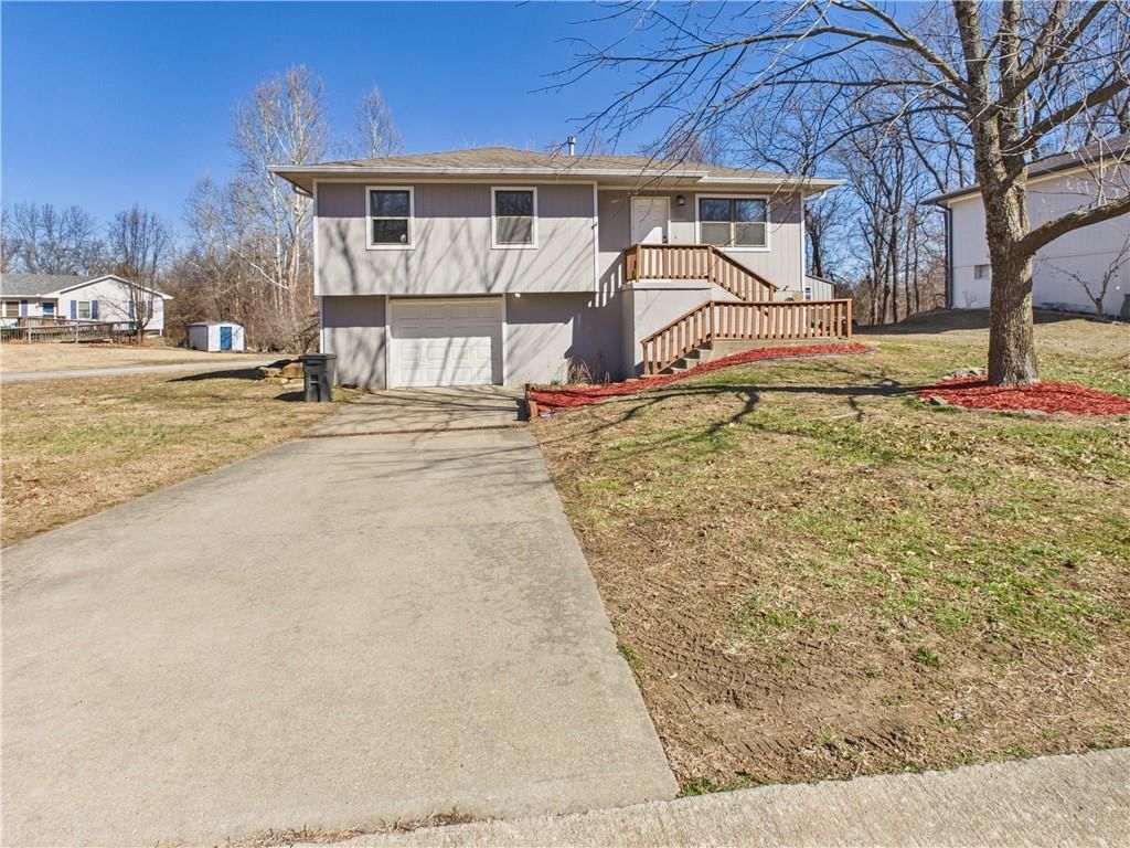 218 SE 51st Road — photo 1