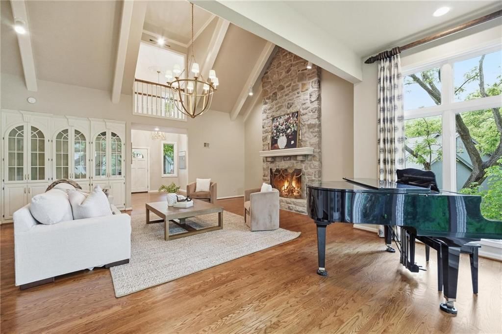 12305 Catalina Street — photo 10