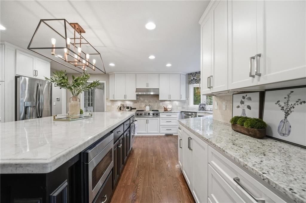 12305 Catalina Street — photo 19