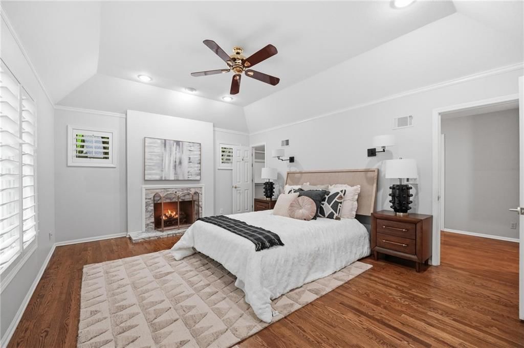 12305 Catalina Street — photo 38