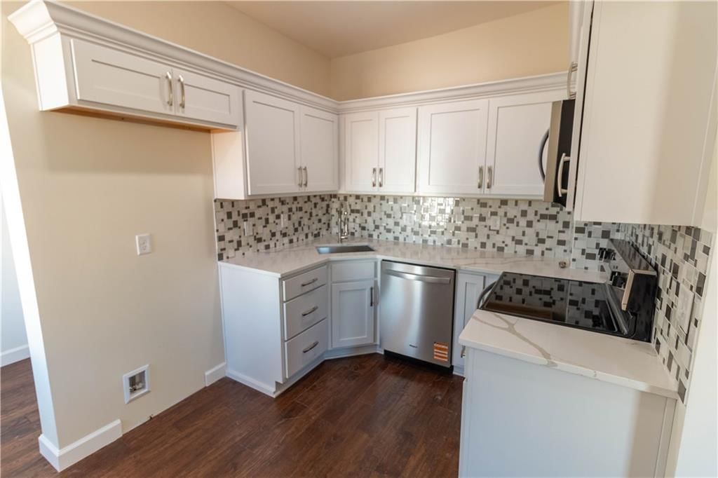 415 N 26th Street — photo 11