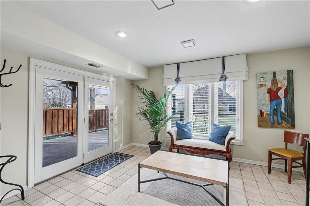 7865 W 118th Terrace — photo 24