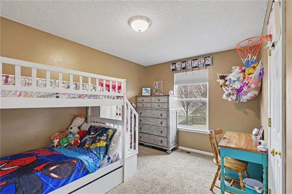 17150 OAKLEY Street — photo 13