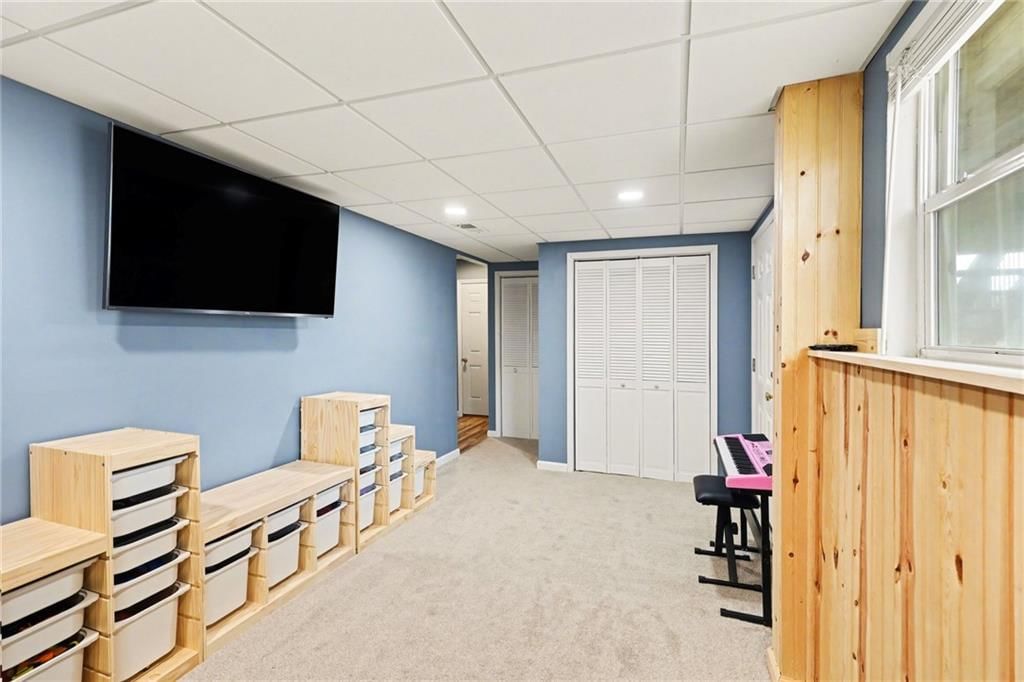 17150 OAKLEY Street — photo 19