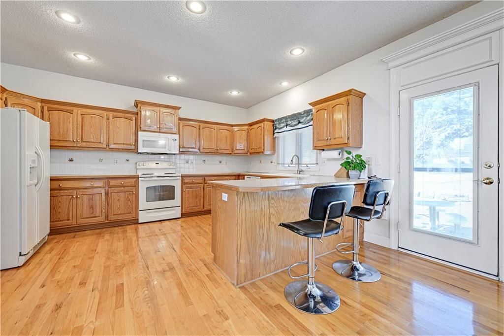 11912 Gillette Street — photo 17