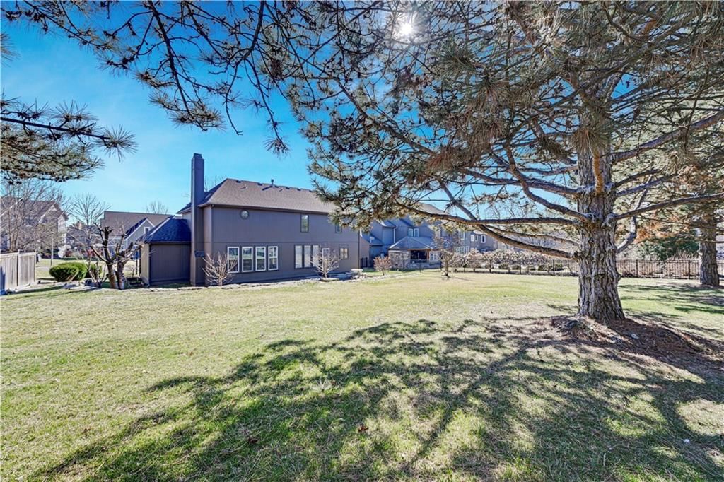 11912 Gillette Street — photo 40