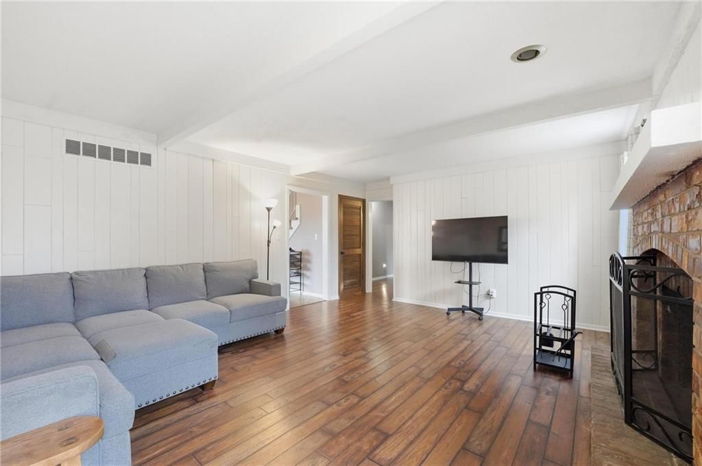 6717 NW Lawson Lane — photo 10