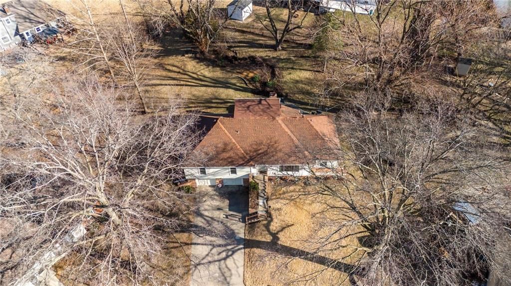 6717 NW Lawson Lane — photo 48