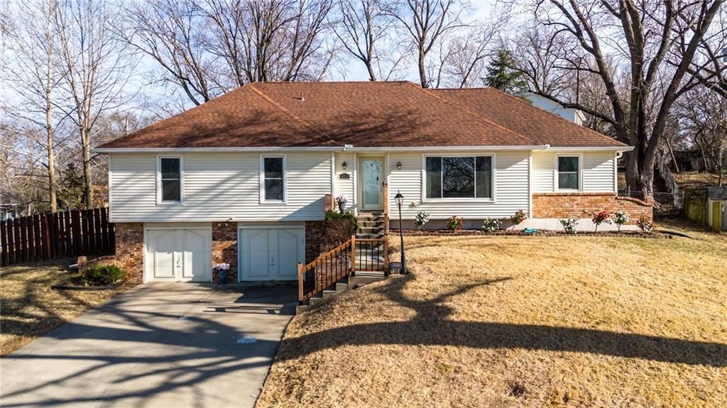 6717 NW Lawson Lane — photo 49