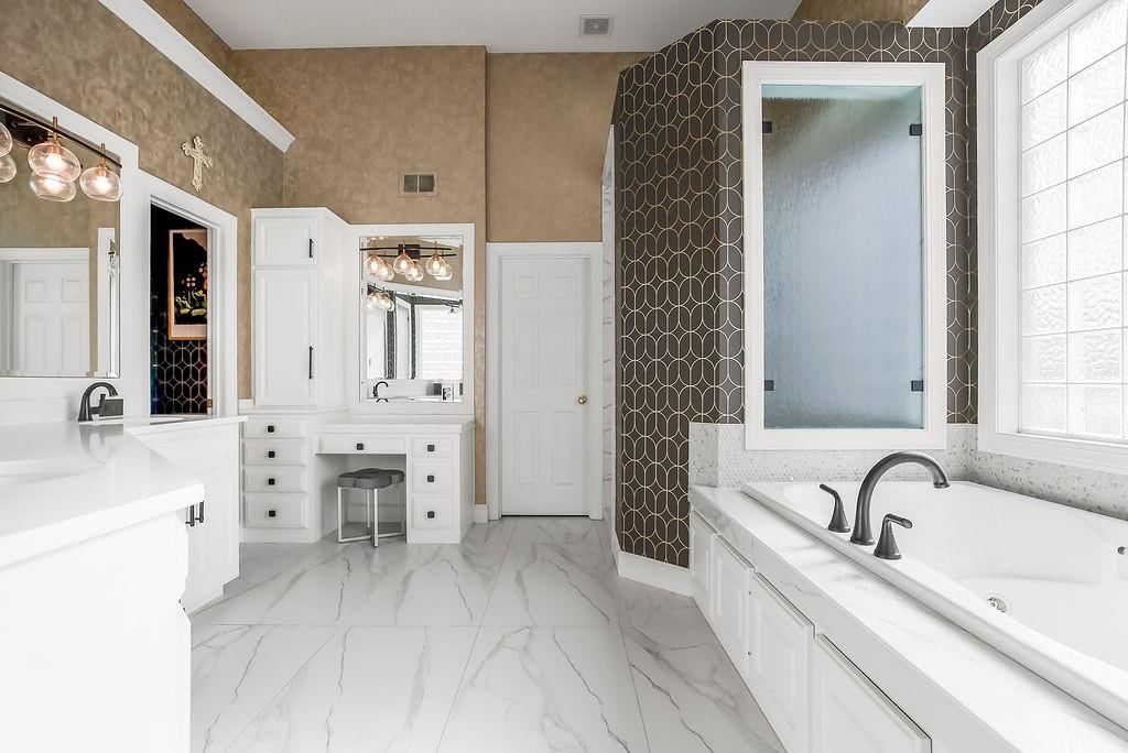 20810 W 94th Street — photo 25