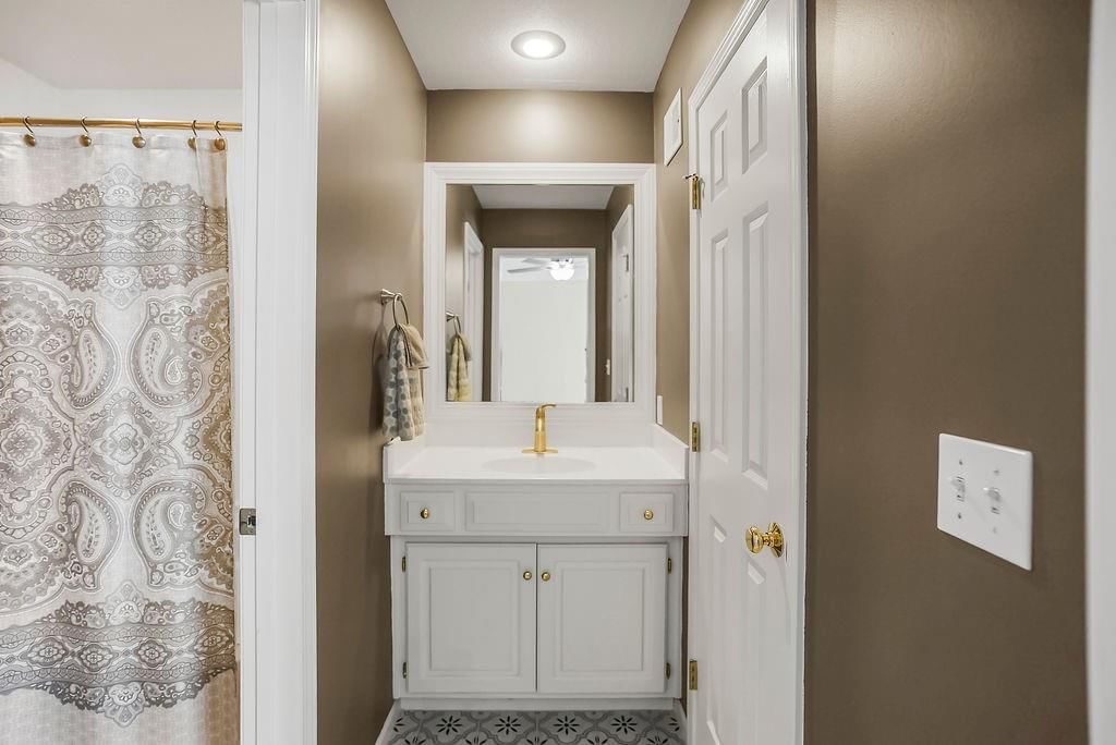 20810 W 94th Street — photo 32