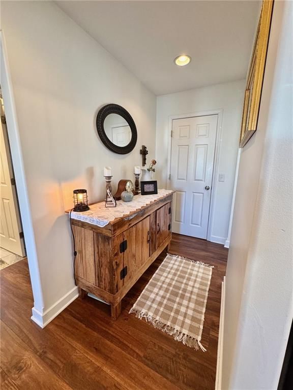 960 E Market Street — photo 12