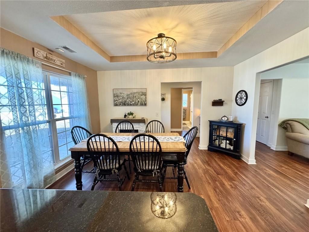 960 E Market Street — photo 19