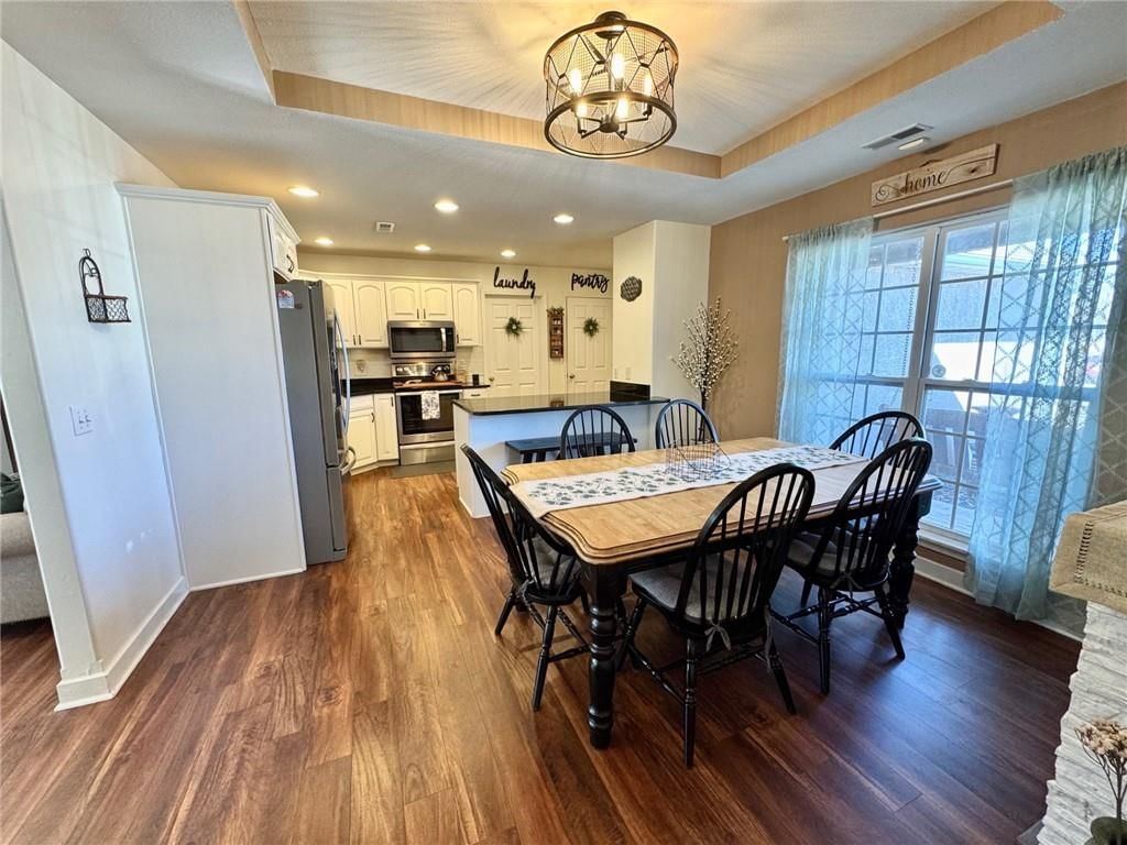 960 E Market Street — photo 21