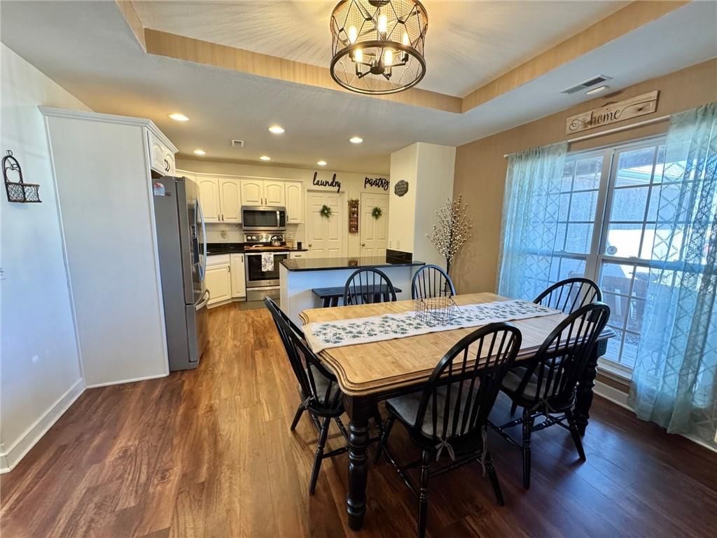 960 E Market Street — photo 22