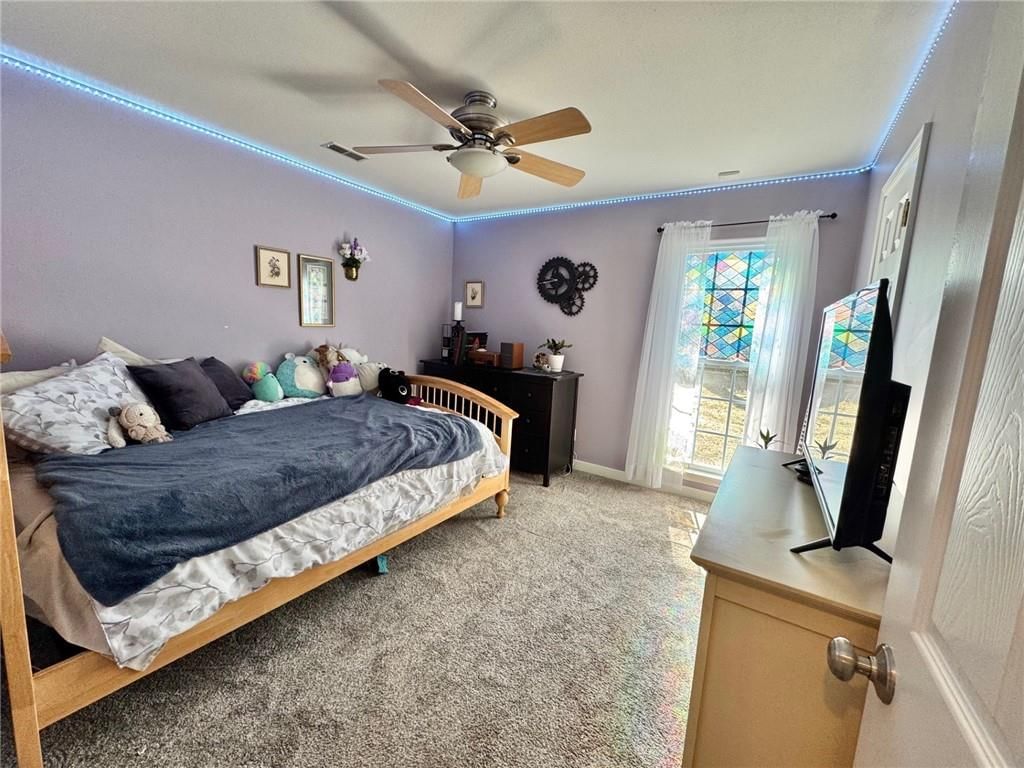 960 E Market Street — photo 31