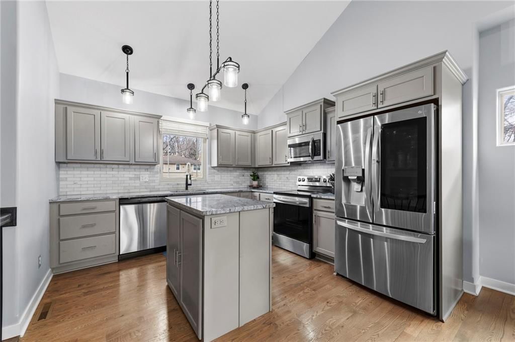 4523 NE 47th Street — photo 11