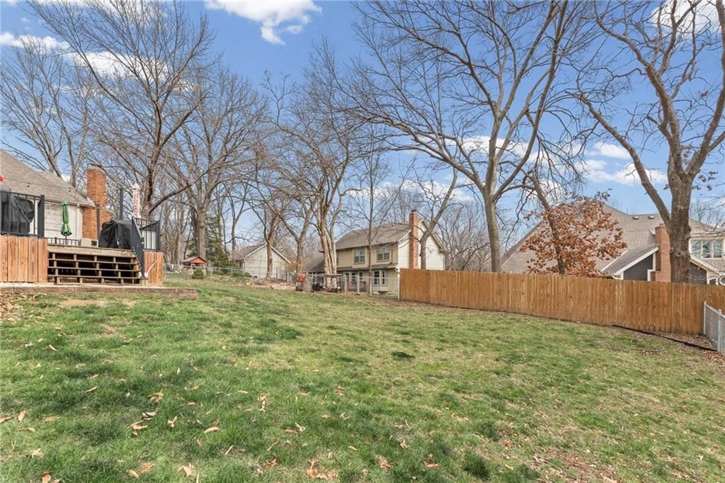 8221 Noland Road — photo 32