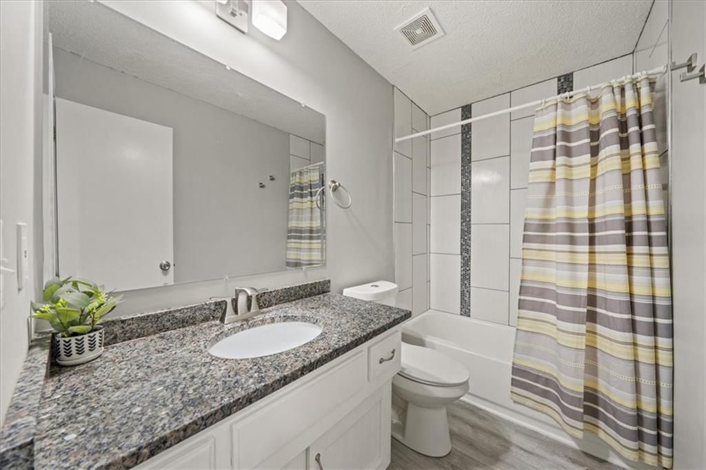 100 NE Keystone Drive — photo 19