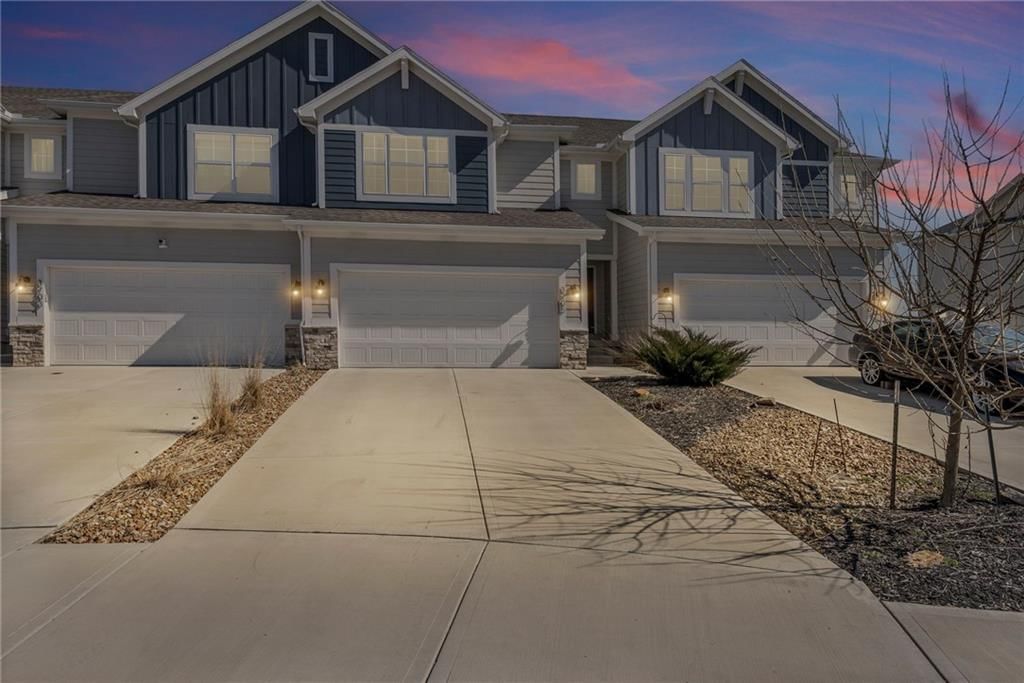 3705 SW Walsh Drive — photo 2