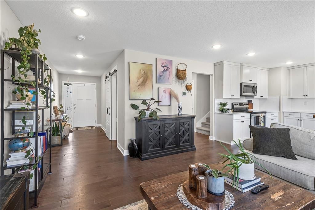 3705 SW Walsh Drive — photo 4