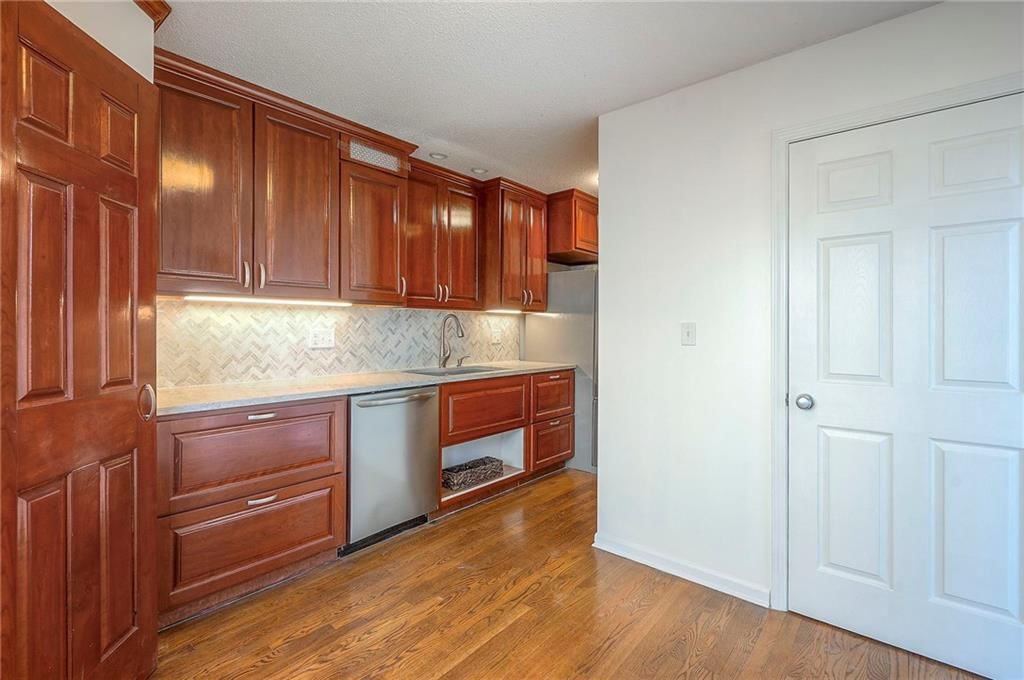 6606 Earnshaw Street — photo 9