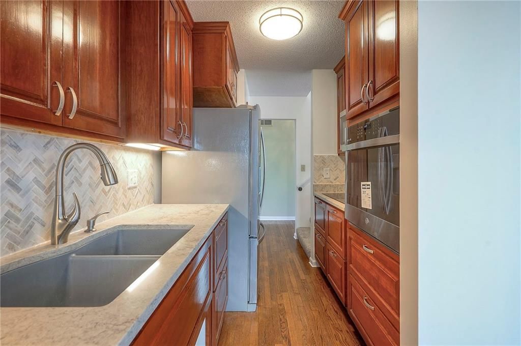 6606 Earnshaw Street — photo 10