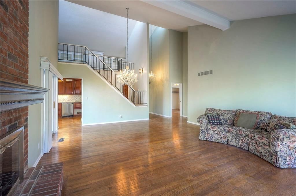 6606 Earnshaw Street — photo 16