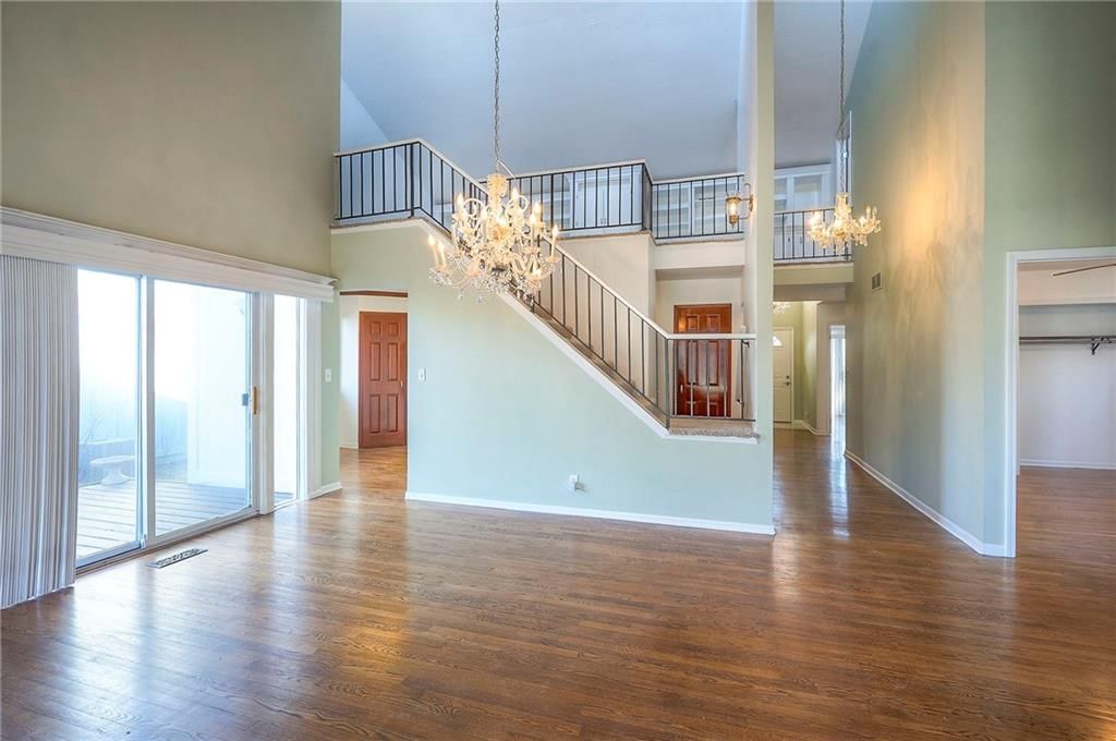 6606 Earnshaw Street — photo 17