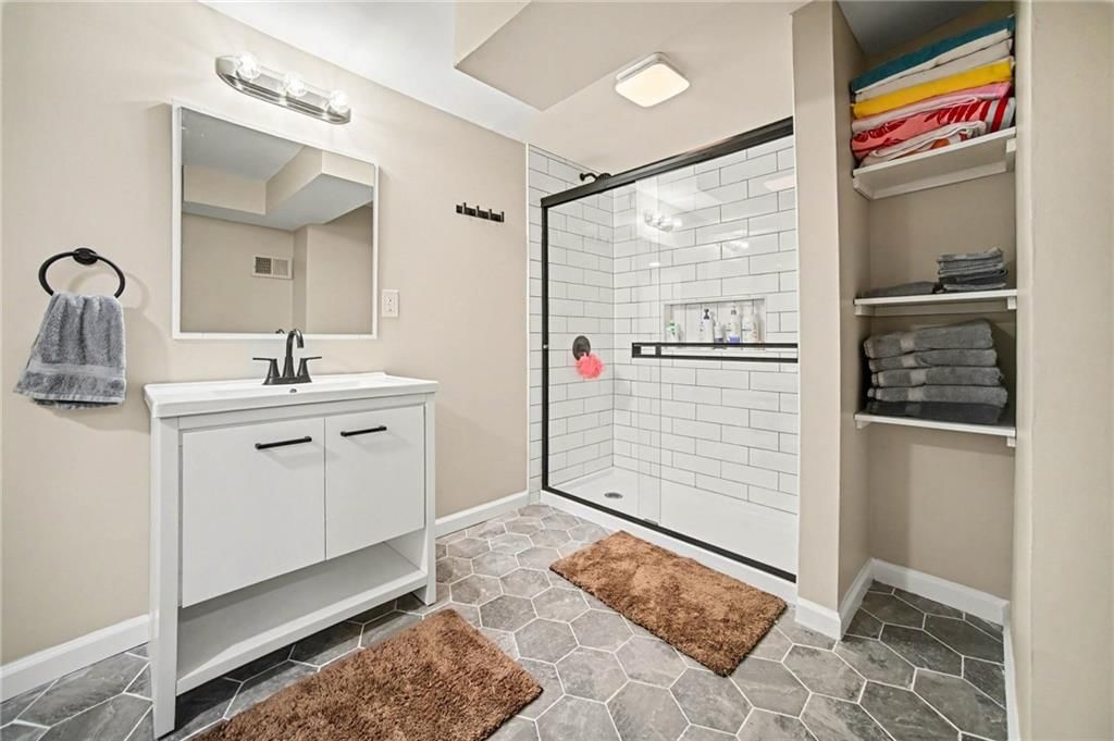 901 NE 67TH Place — photo 15