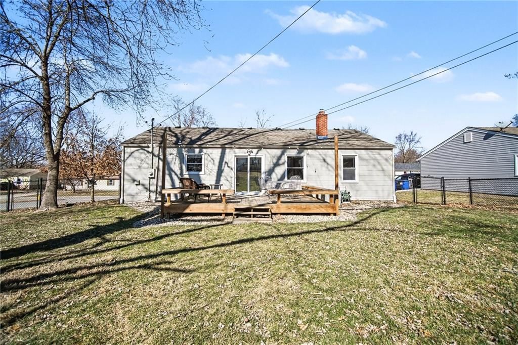901 NE 67TH Place — photo 25