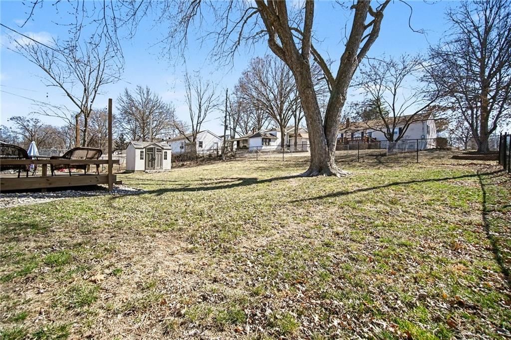 901 NE 67TH Place — photo 27