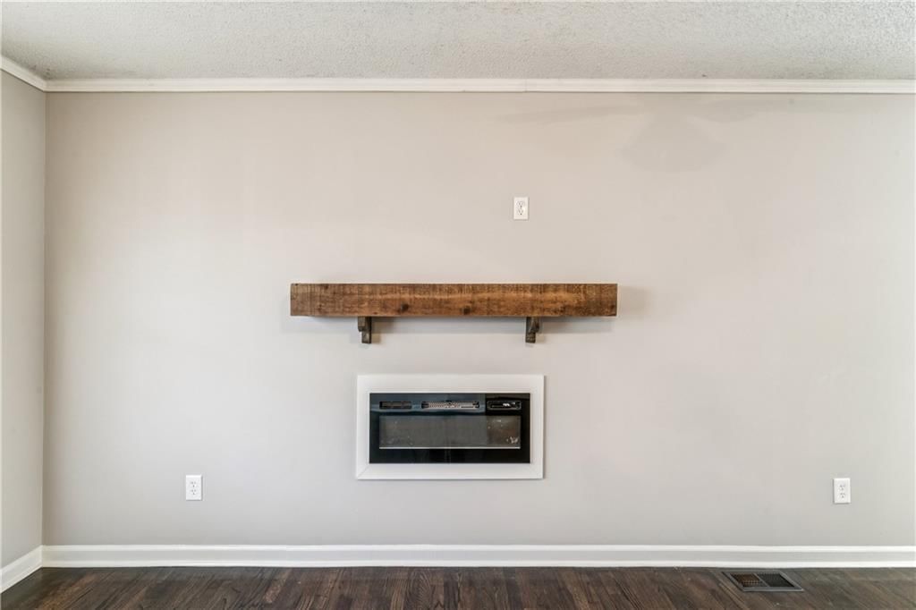 842 N Aztec Drive — photo 8