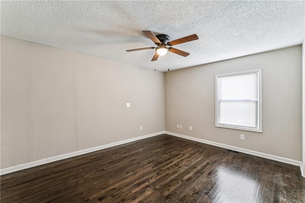 842 N Aztec Drive — photo 29