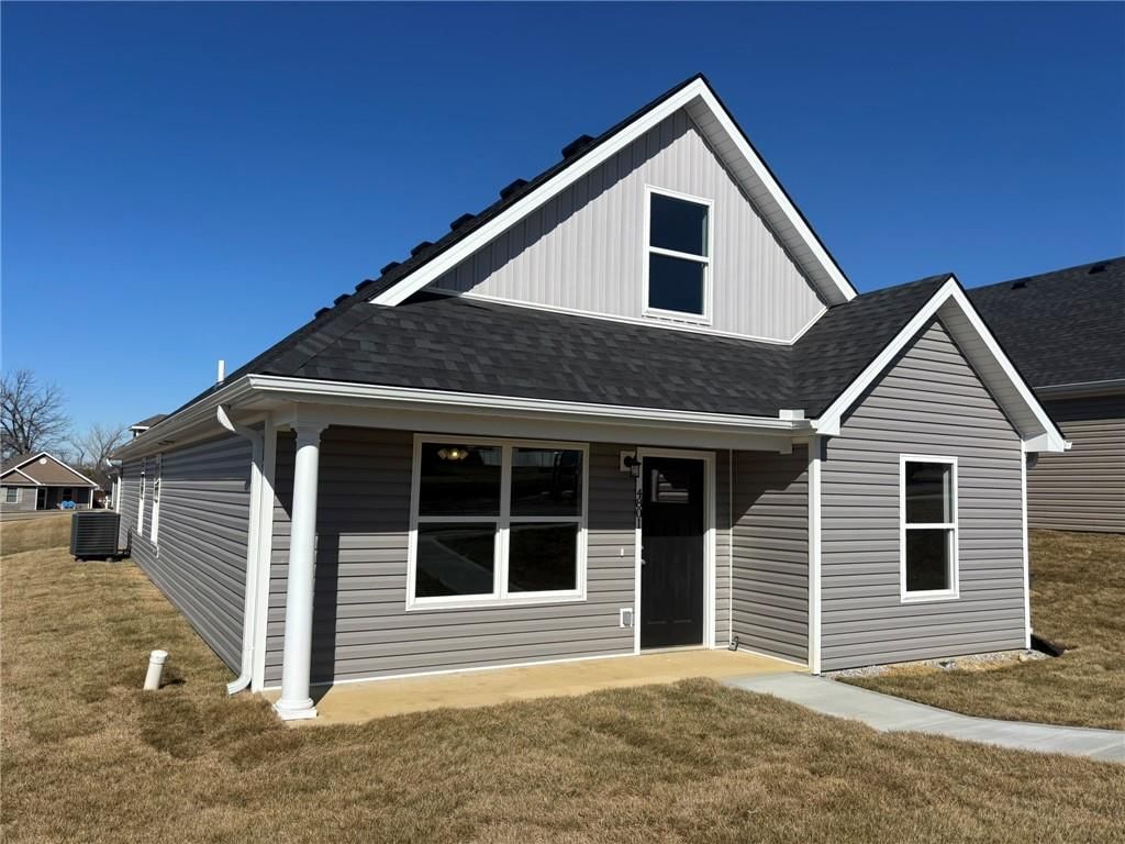 4801 S Creek Woods Drive — photo 2