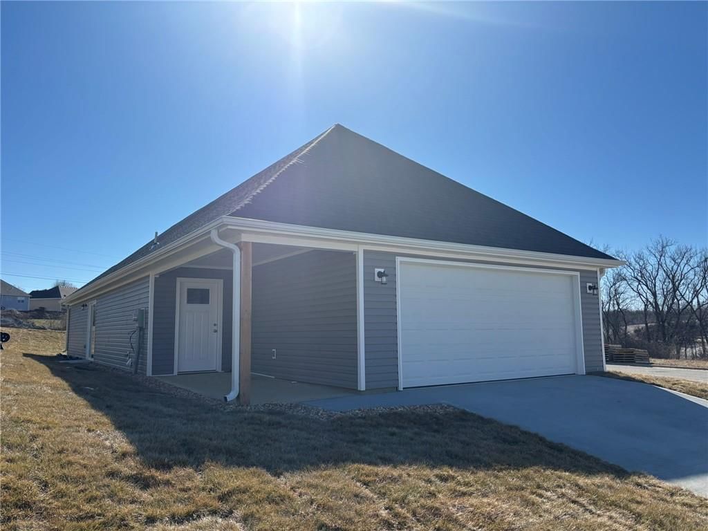 4801 S Creek Woods Drive — photo 35