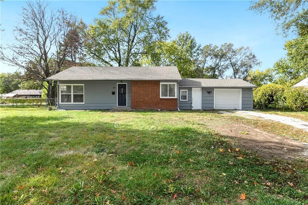 2142 S 47 Terrace — photo 3