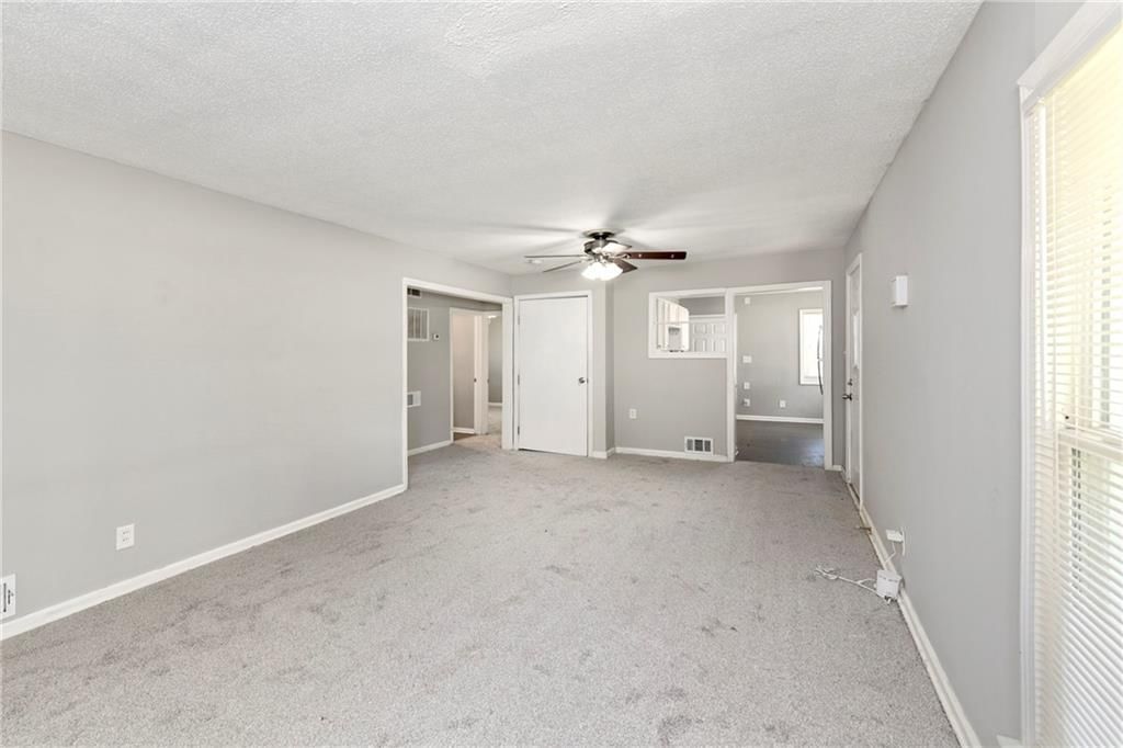 2142 S 47 Terrace — photo 9