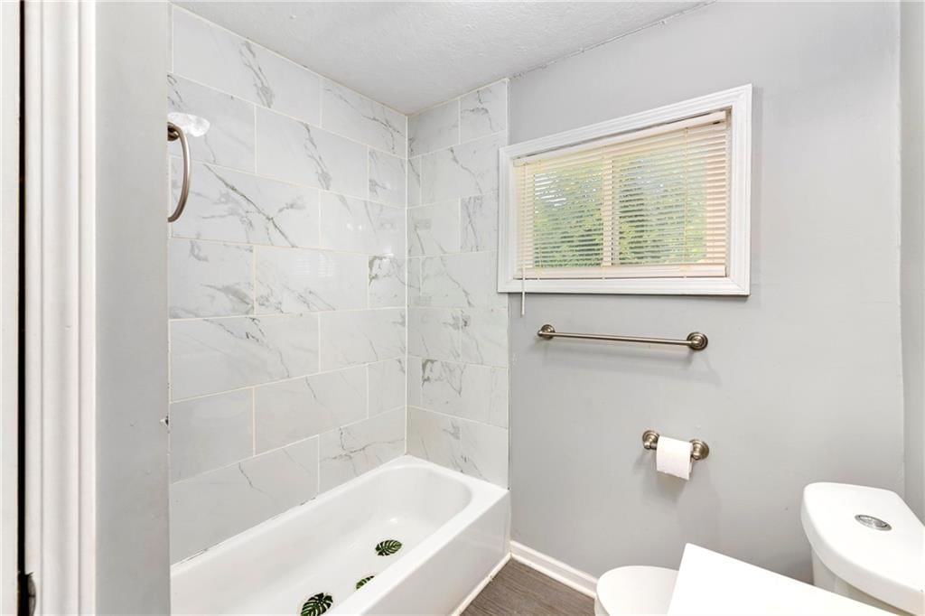 2142 S 47 Terrace — photo 24