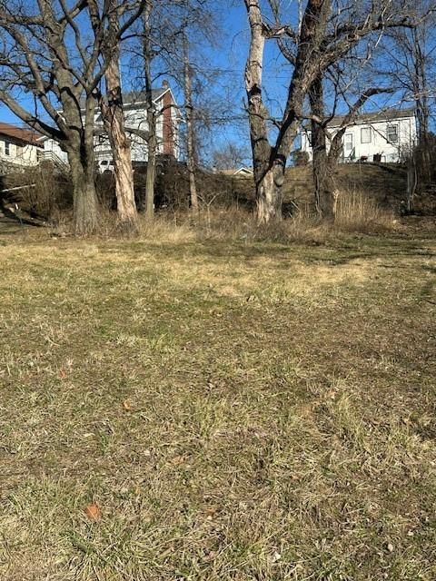 4439 Agnes Avenue — photo 4