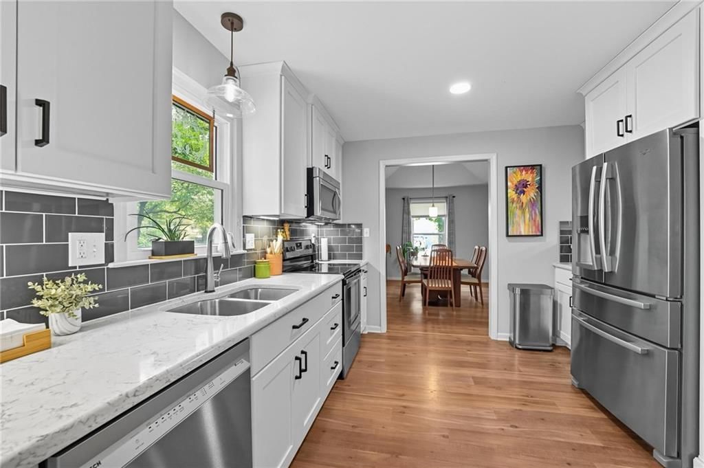 9400 W 112th Street — photo 9