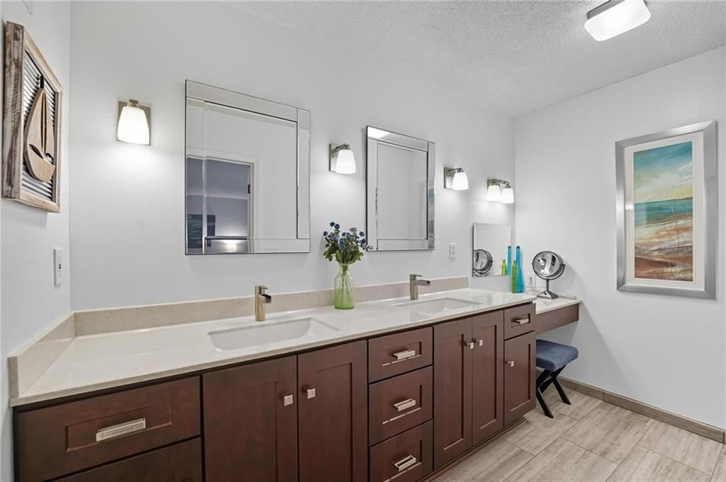 9400 W 112th Street — photo 25