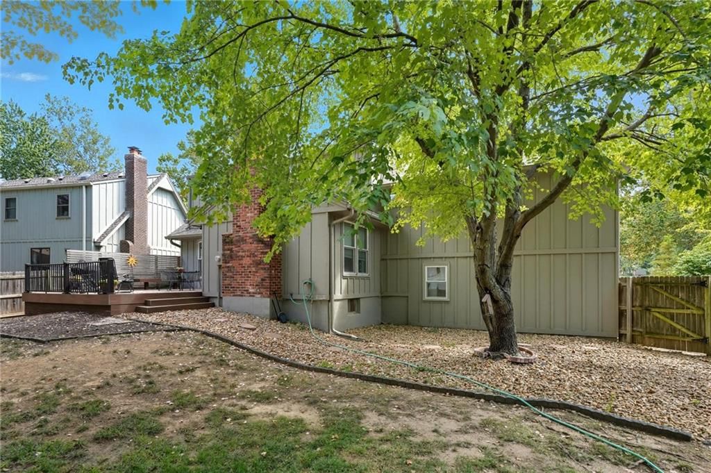9400 W 112th Street — photo 48